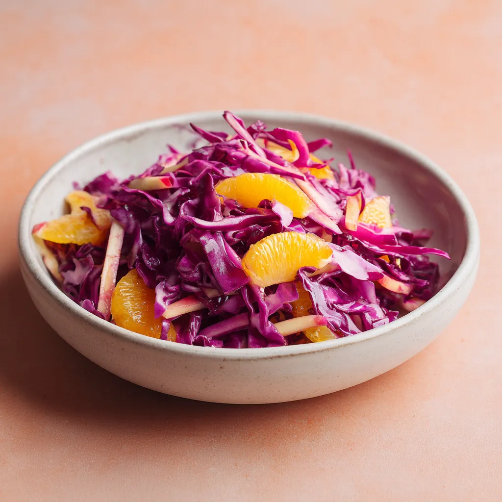 Salade de chou rouge à la pomme et à l’orange